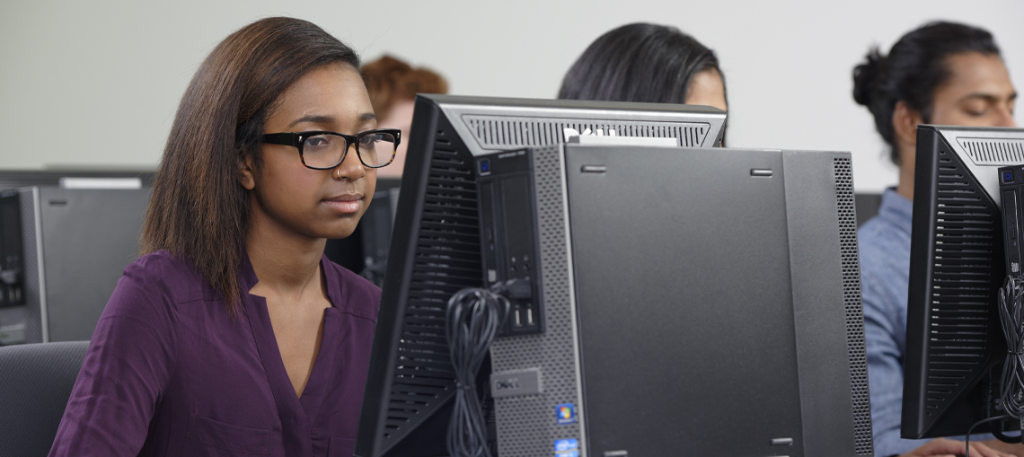 CAMPUS-calgary-students-computer-lab
